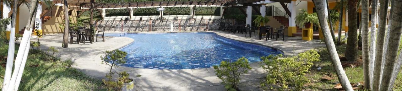 Zafra Hotel Реталулеу Экстерьер фото