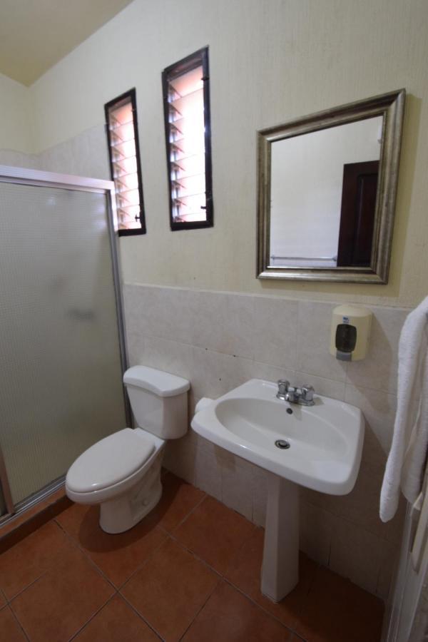 Zafra Hotel Реталулеу Экстерьер фото
